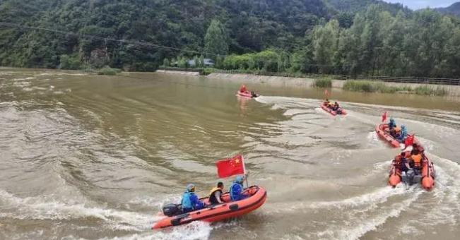 24小時(shí)動態(tài)會商 強(qiáng)化排水防澇巡查 河南多舉措應(yīng)對“七下八上”防汛關(guān)鍵期